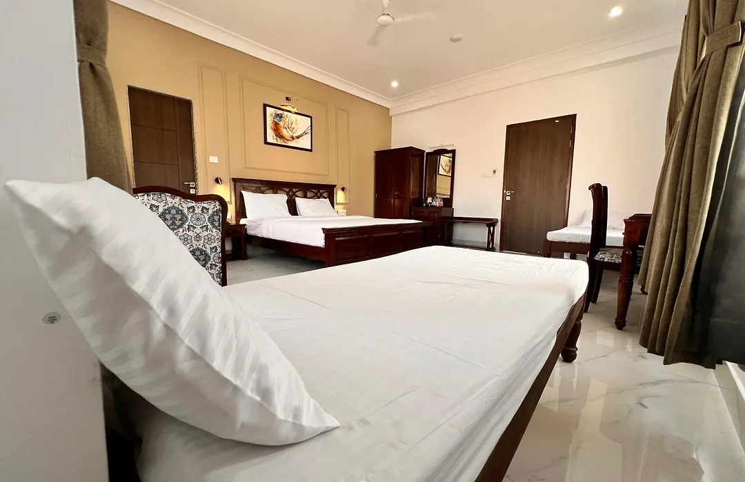 Revaas Lake View Boutique Stay-1